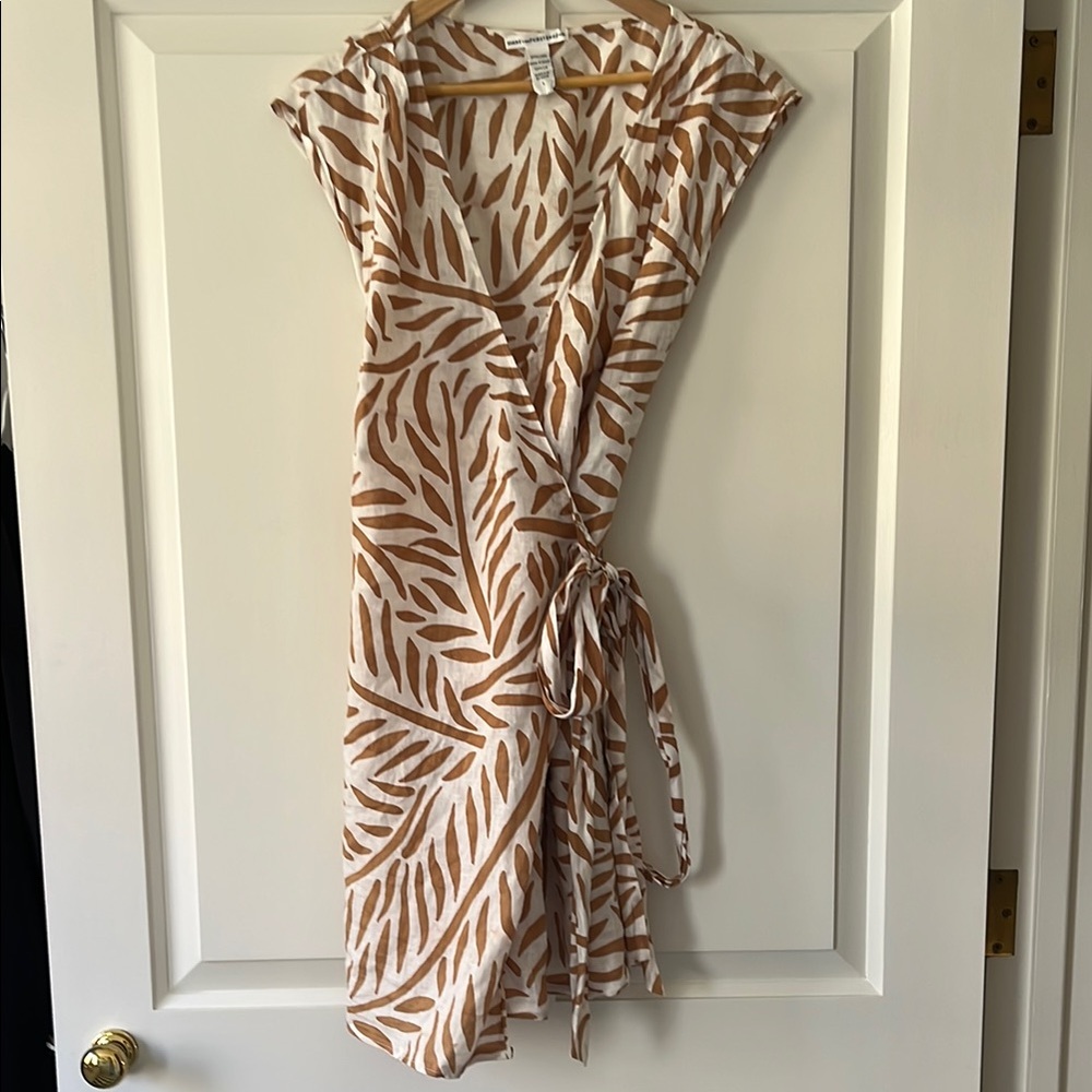 Leaf Print Wrap Dress